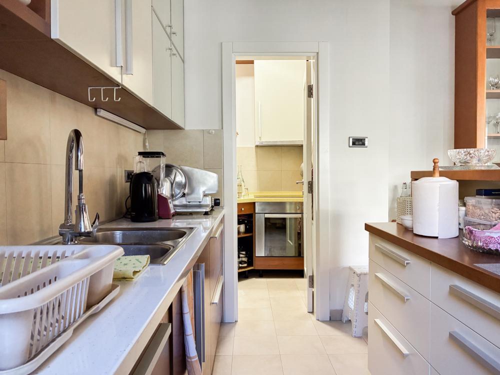 Slika 1 - Prodaja stana Novi Sad, Sajmiste